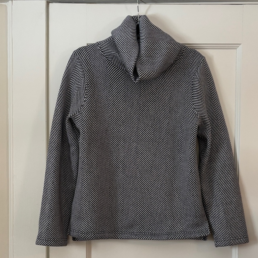 Women's Black and White Herringbone Sweater